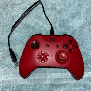 XBOX CONTROLLER, RED WITH USB CORD